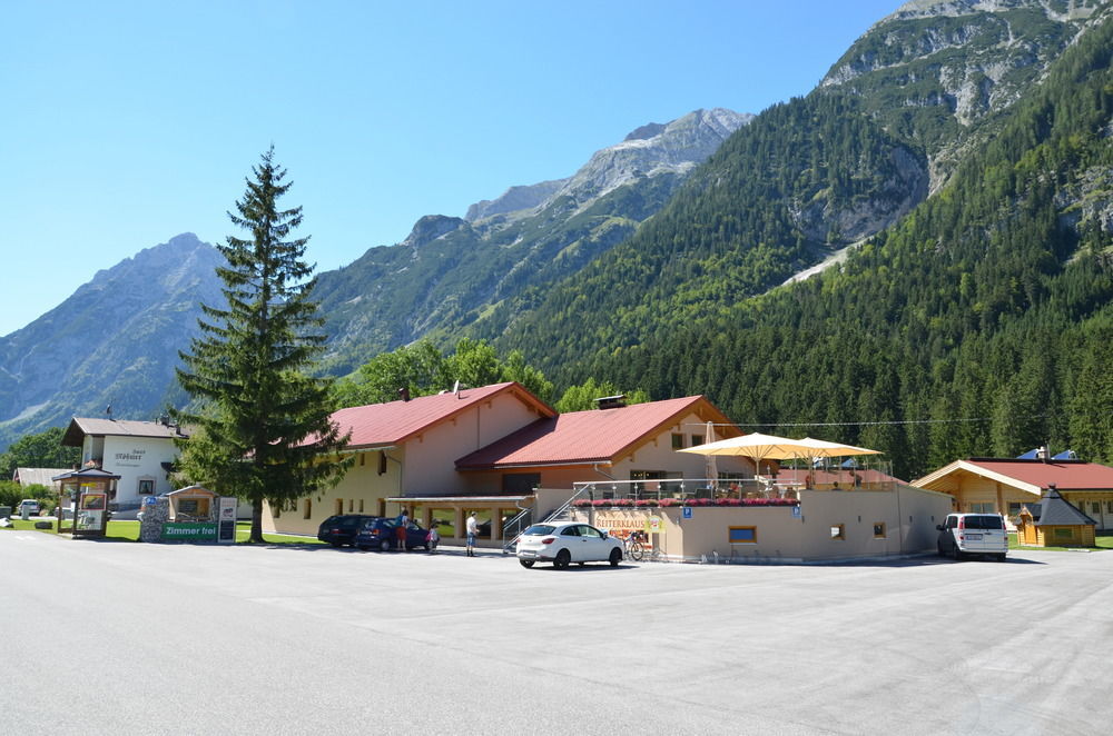 Gasthaus-Pension Reiterklause Leutasch Exterior foto